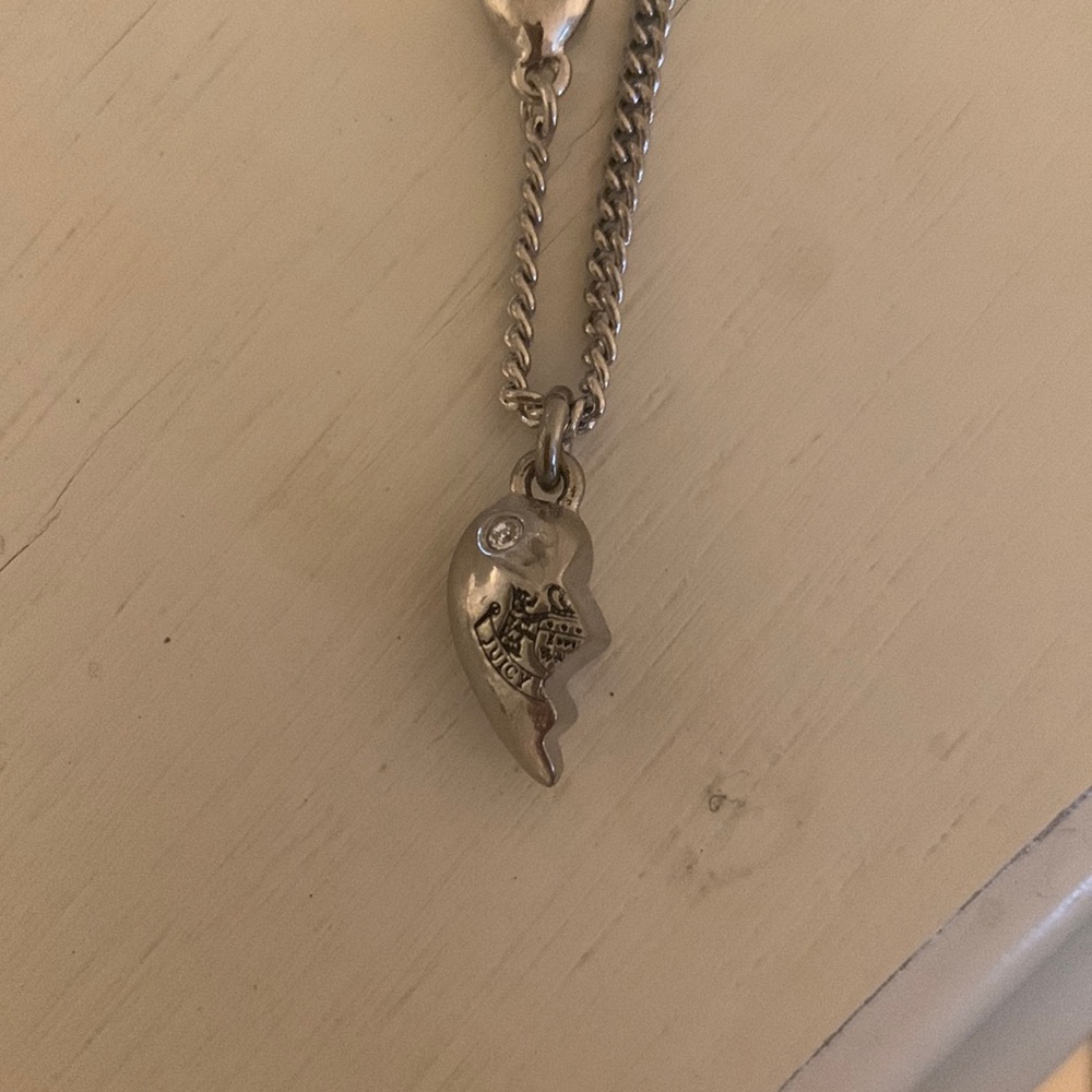 JUICY COUTURE necklace